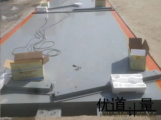 9月4日上海脚手架生产工厂10米50吨地磅工程案例